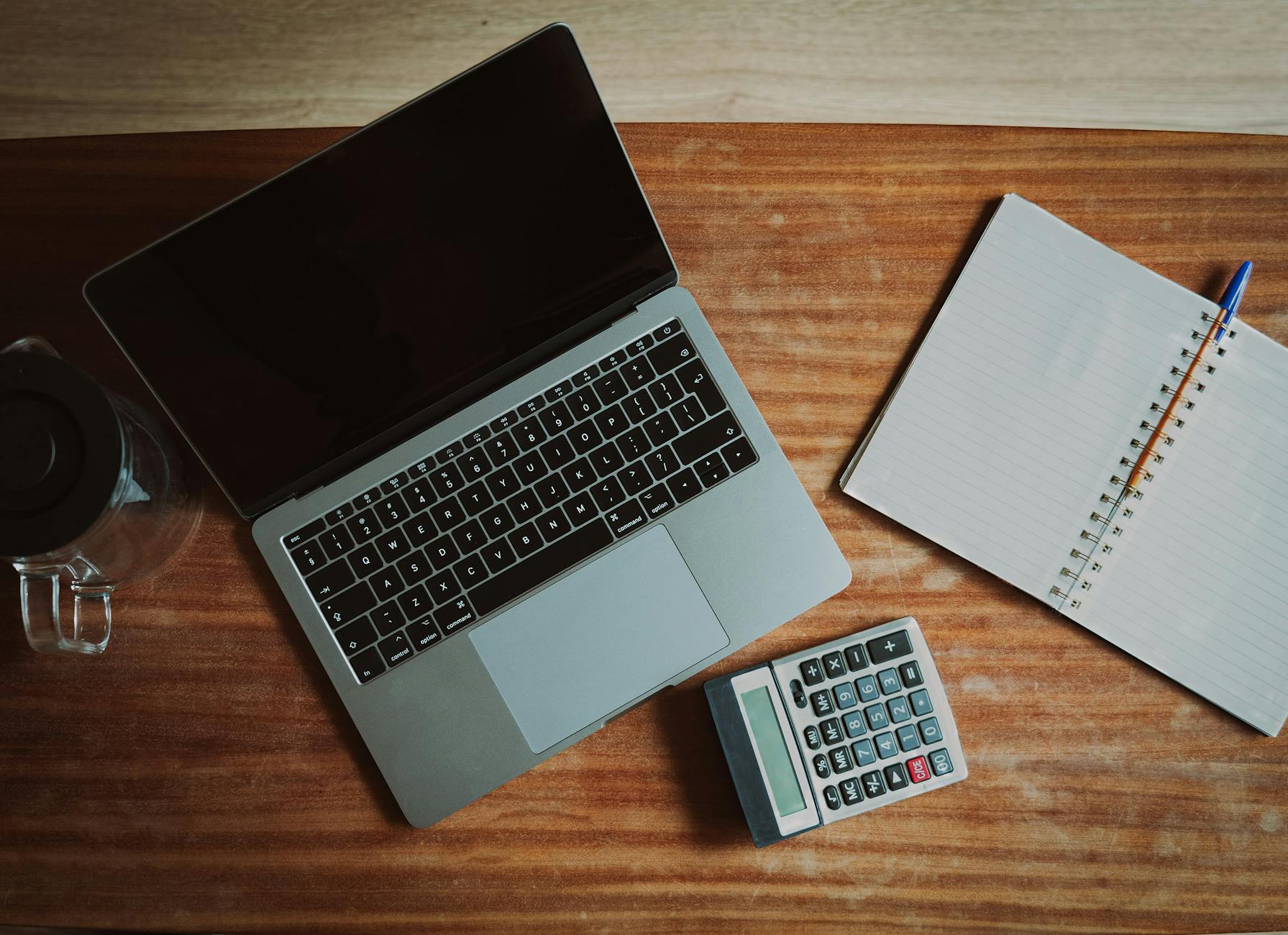 AI invoice processing workflow with approvals and accounting review